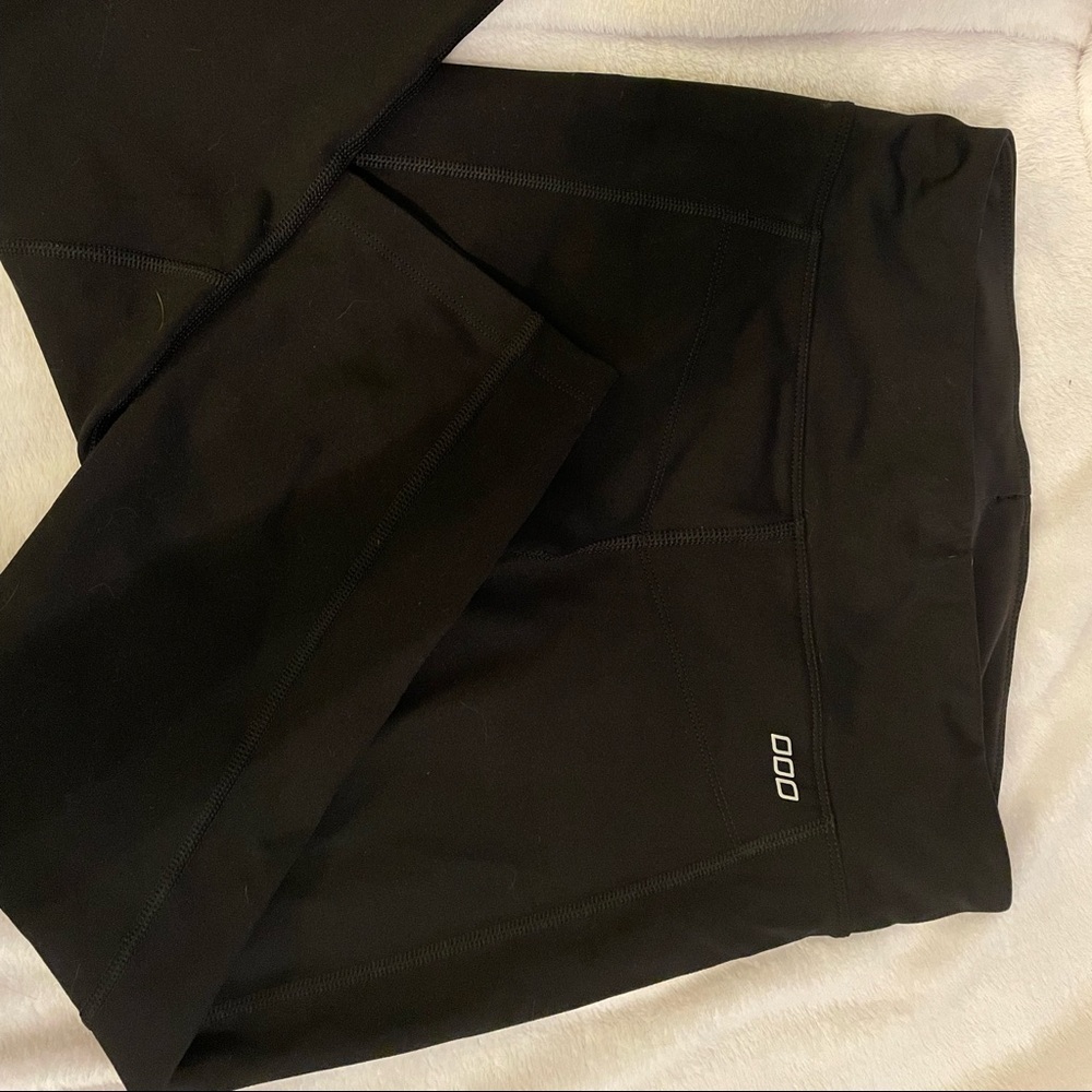 Lorna Jane capri Black leggings crop size M